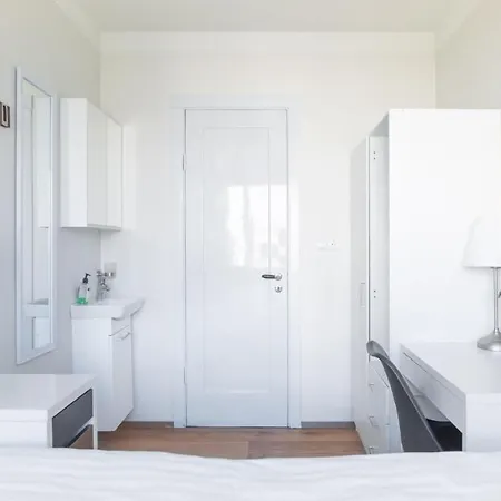 Apartments Reykjavik * רייקיאוויק